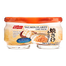 NISSUI SALMON FLAKE  2PC 388o   3.88oz